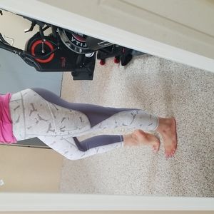 EUC Athleta Up For Anything 7/8 Palm Print Tights